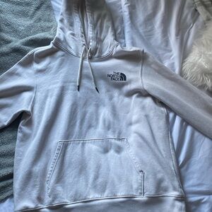 North Face pullover hoddie